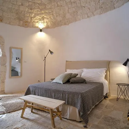 Borgo Santamarta 公寓式酒店 4*