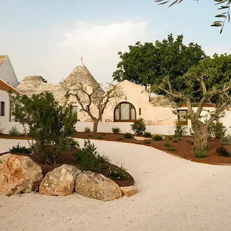 Borgo Santamarta Aparthotel 4*