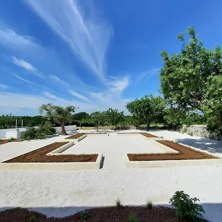 Aparthotel Borgo Santamarta Noci